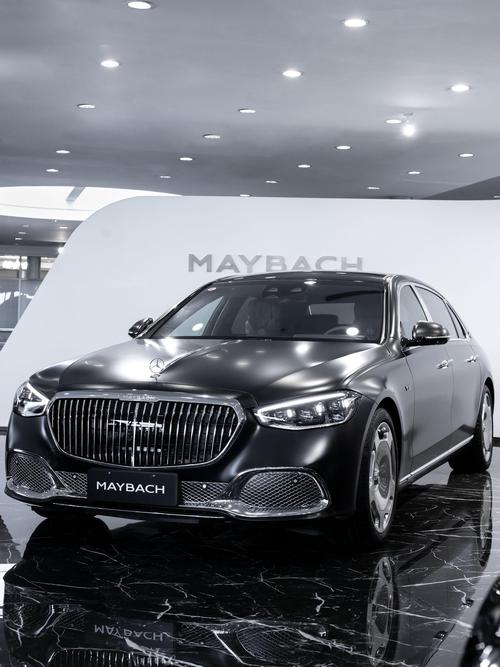 重庆114岚图汽车的售后服务让用户无忧出行，迈巴赫未来的豪华车趋势